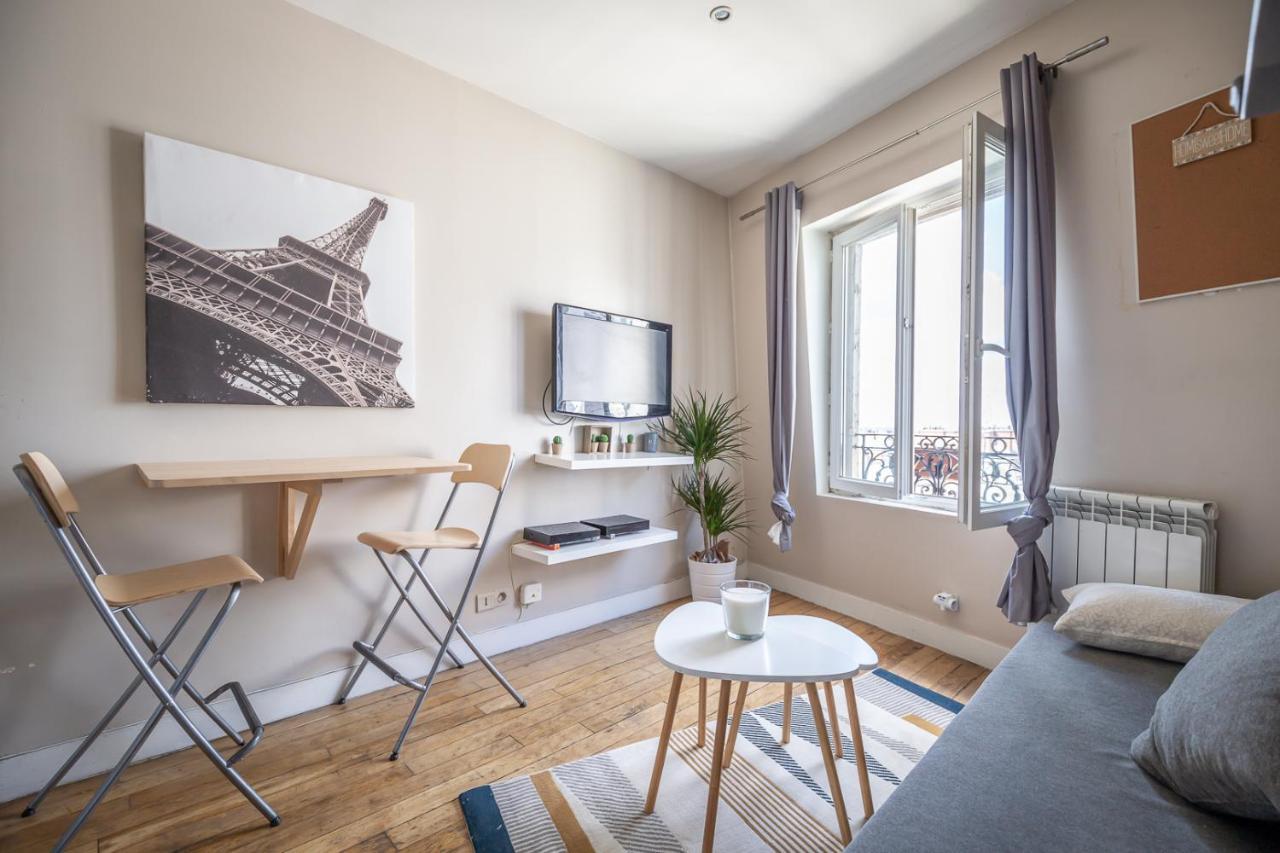 Appartamento Petit havre de paix de 27m2 à Montmartre Parigi Esterno foto