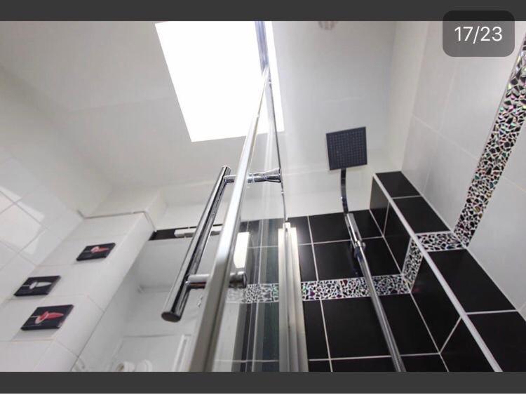 Appartamento Petit havre de paix de 27m2 à Montmartre Parigi Esterno foto